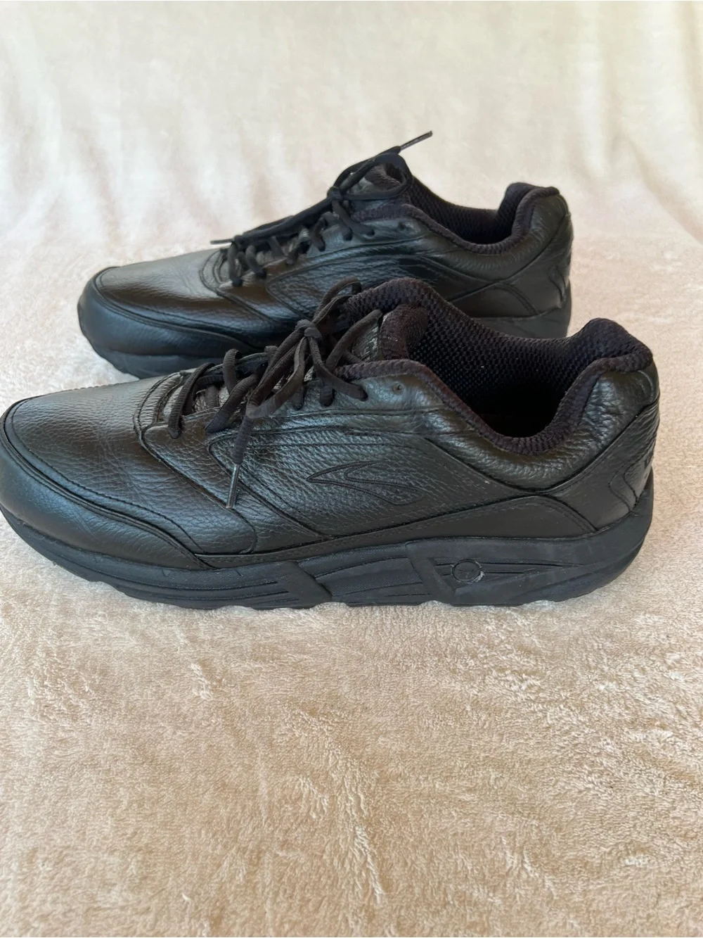 Brooks Addiction Walker 2 Black Leather Walking Shoes 14 2E Wide